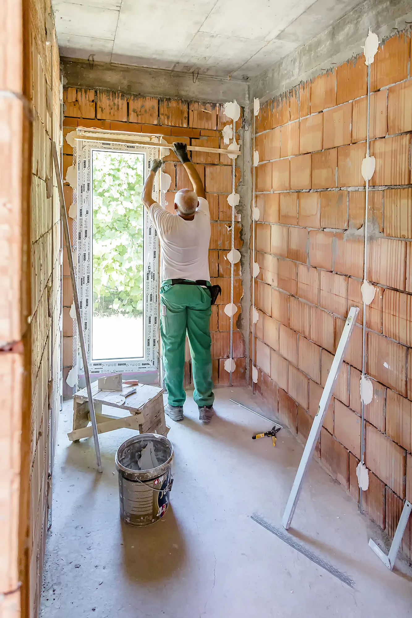 InvestaCCI Case si Vile