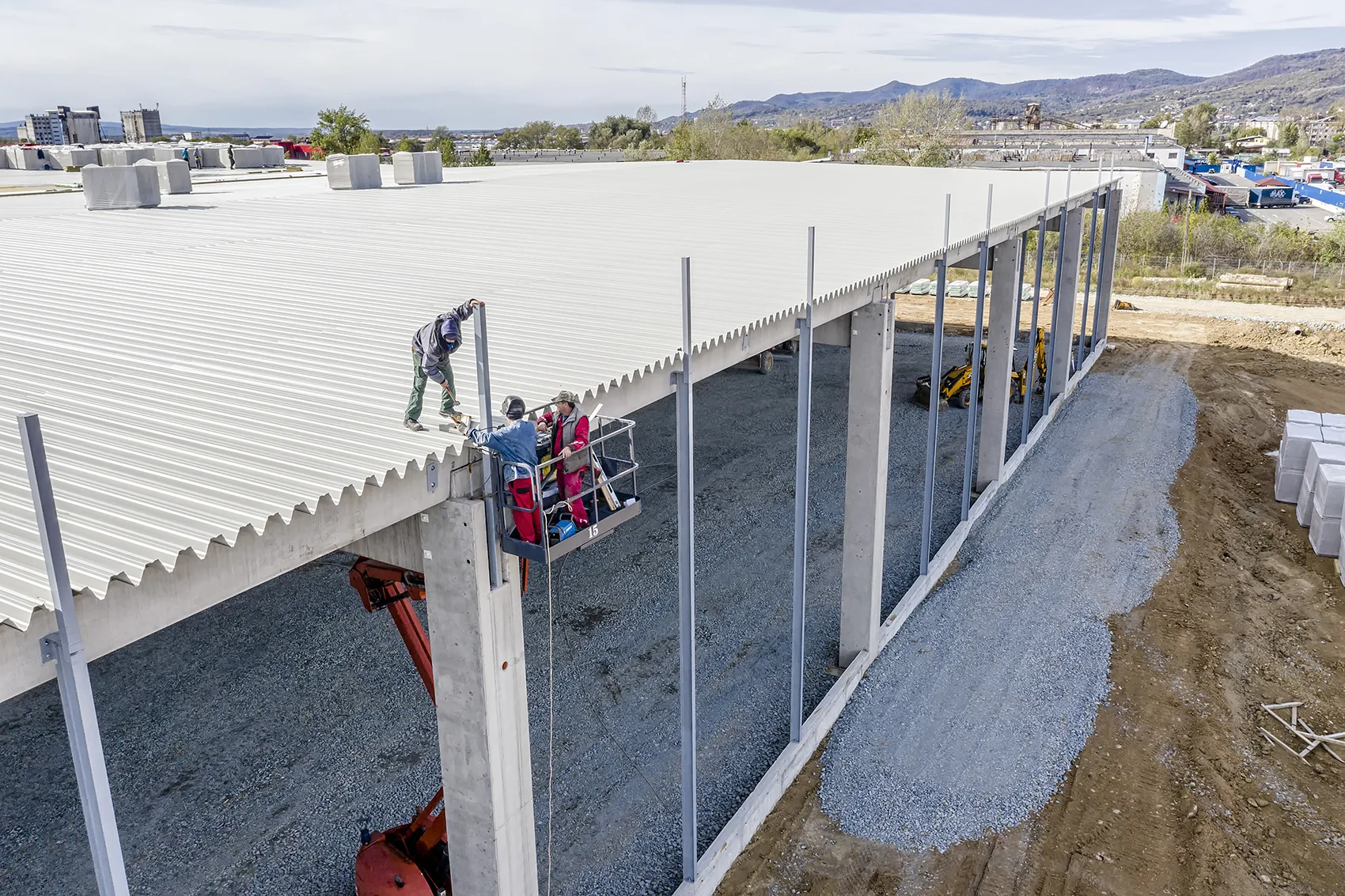 InvestaCCI Hala Vatelina