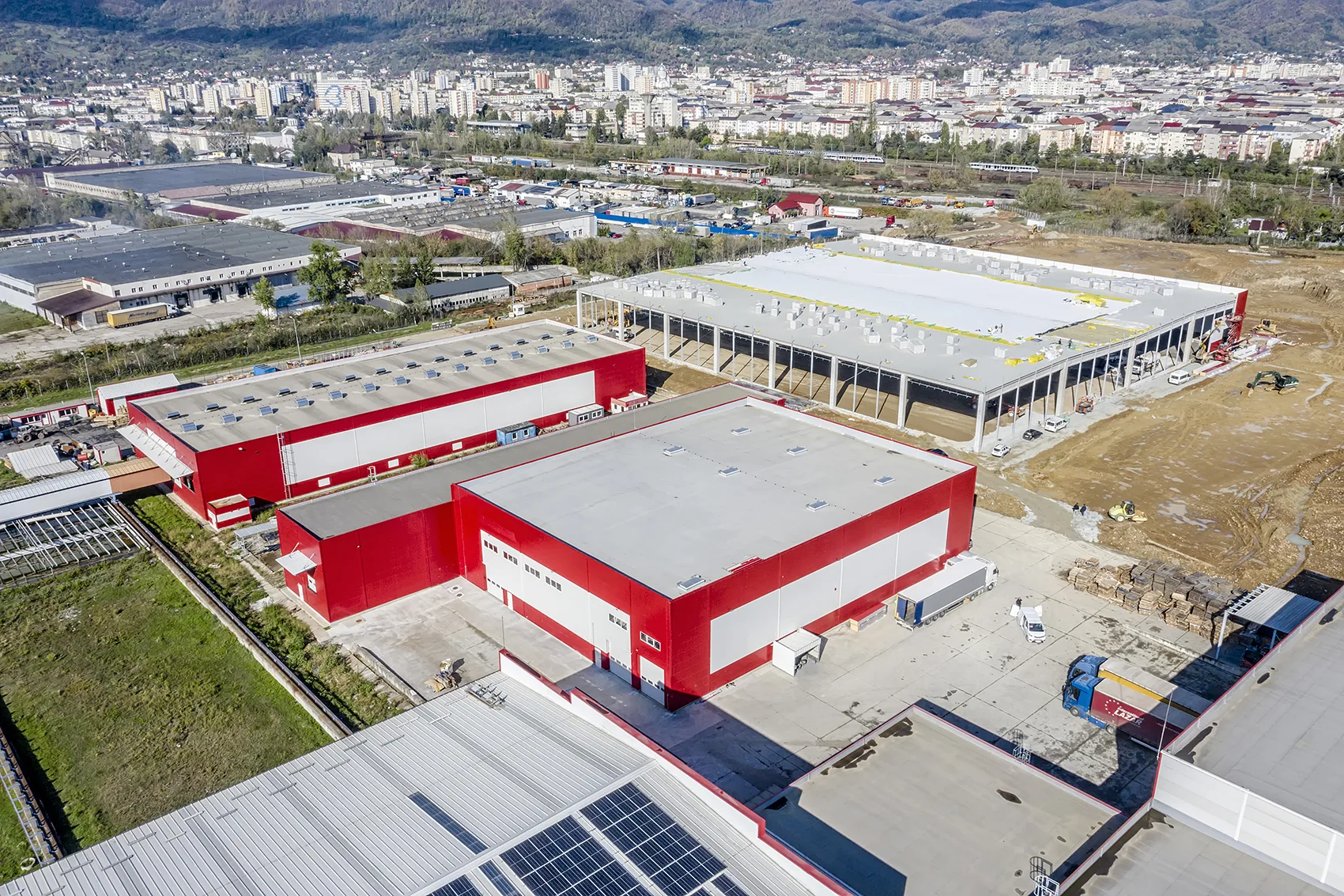 InvestaCCI Hala Vatelina