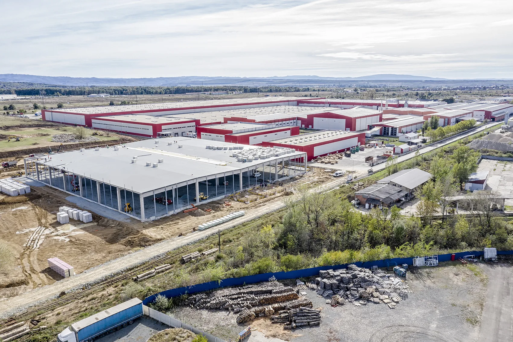 InvestaCCI Hala Vatelina