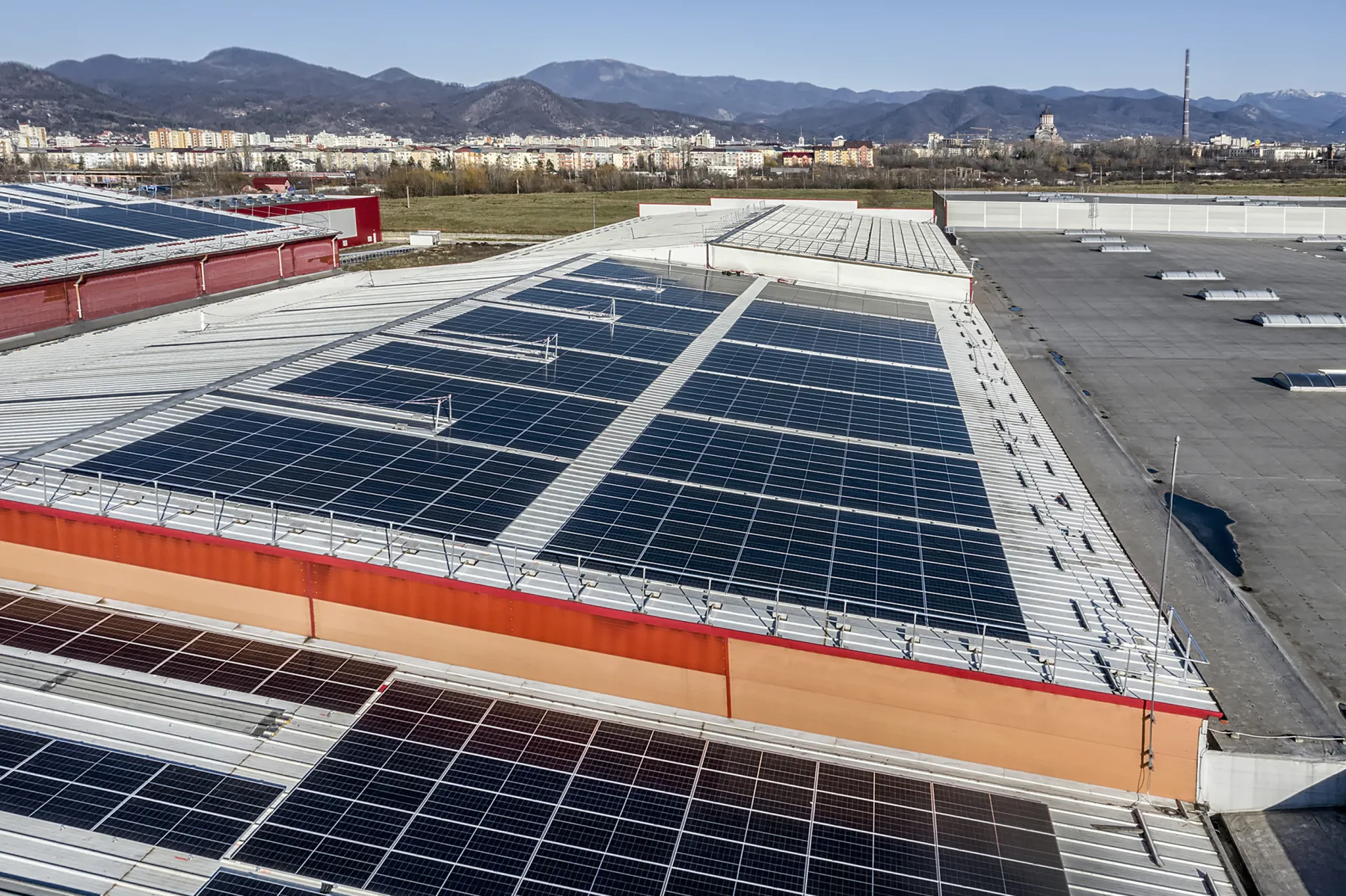 InvestaCCI Panouri Solare