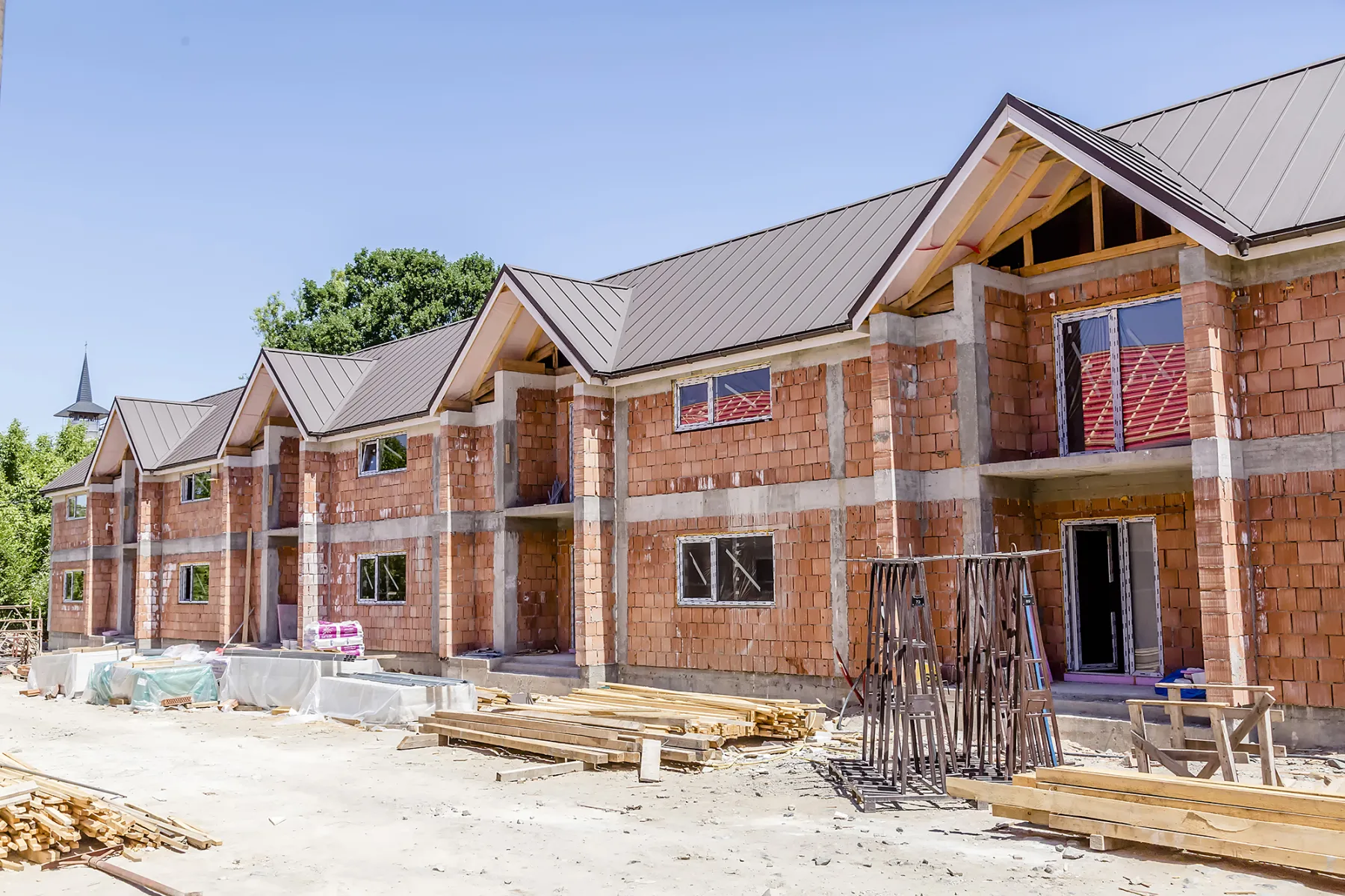 InvestaCCI Case si Vile