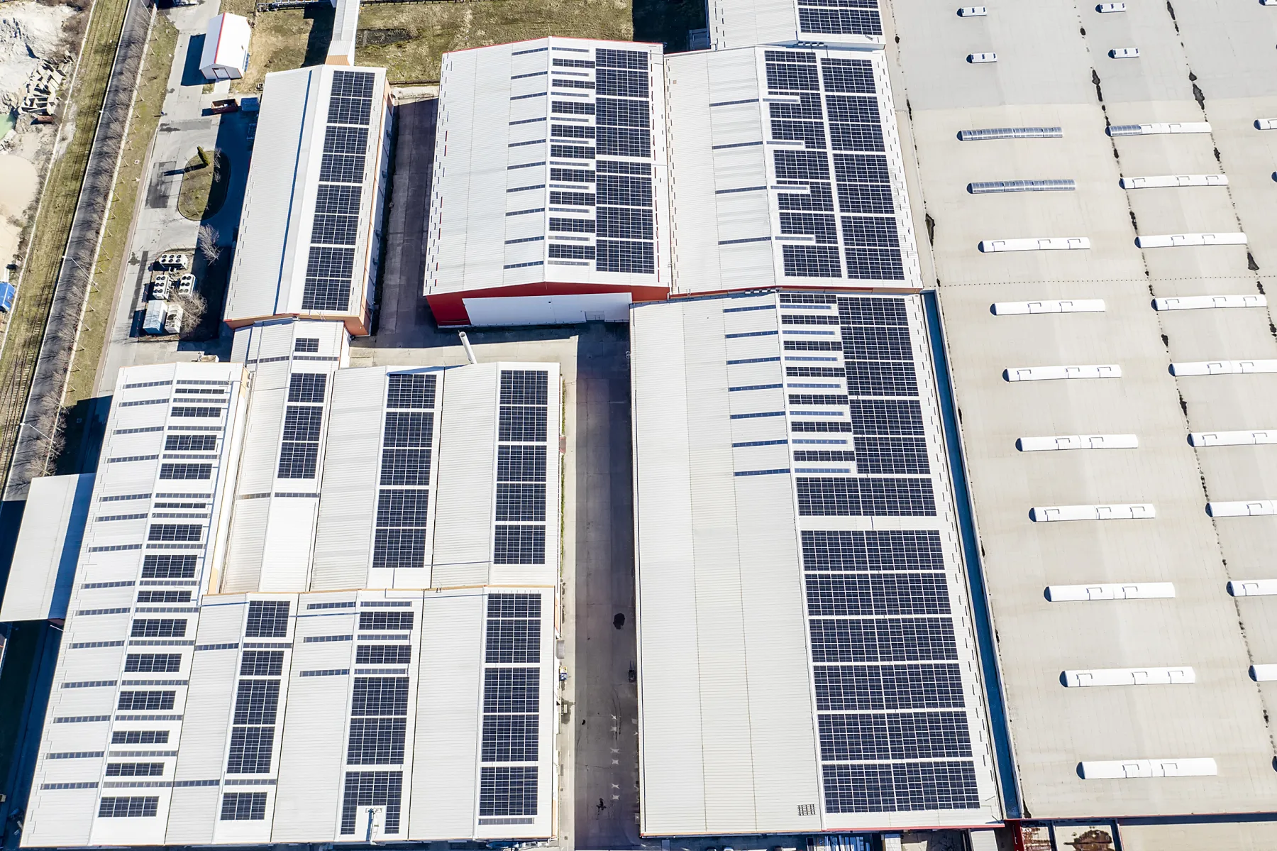 InvestaCCI Panouri Solare