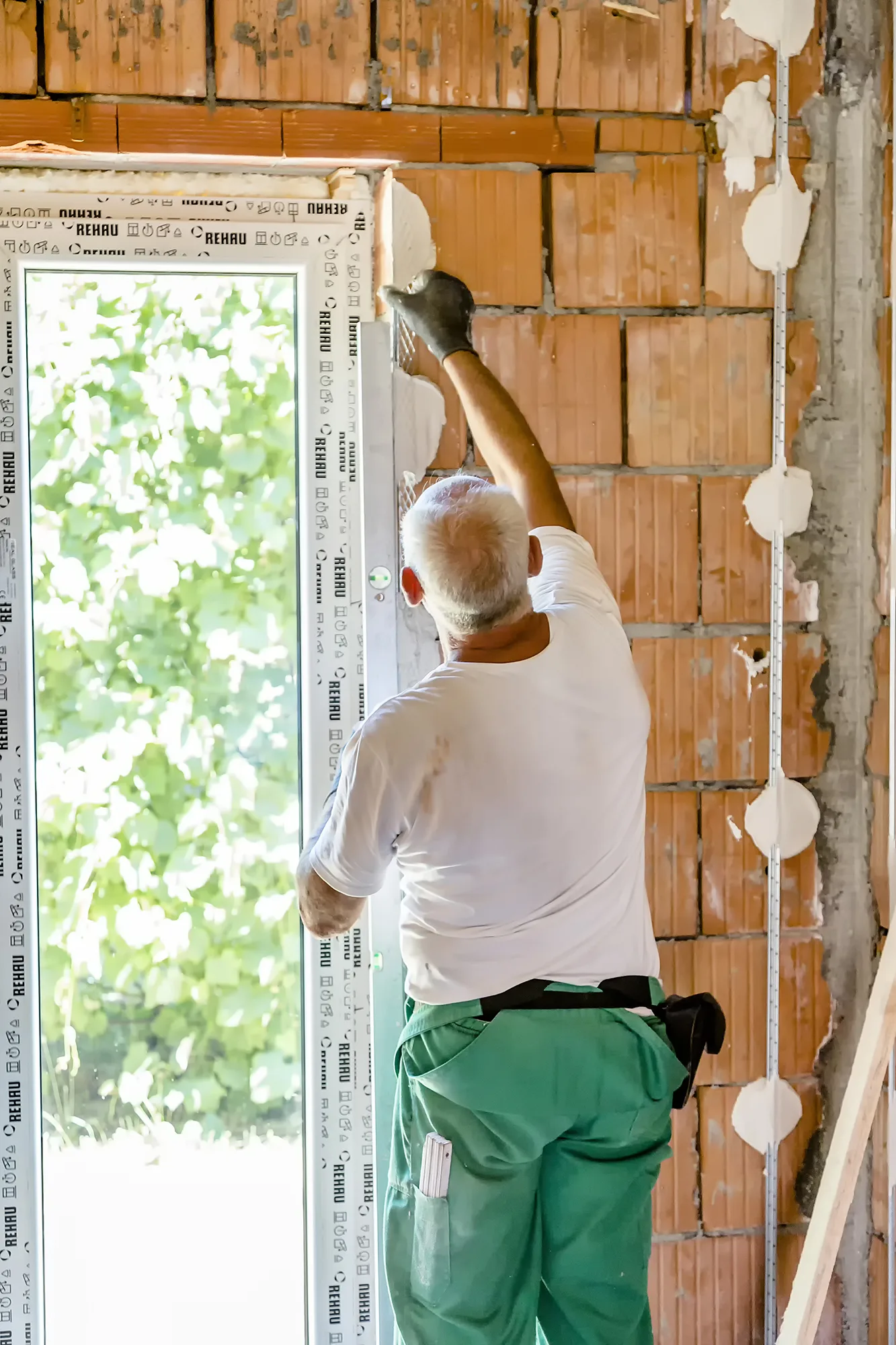 InvestaCCI Case si Vile