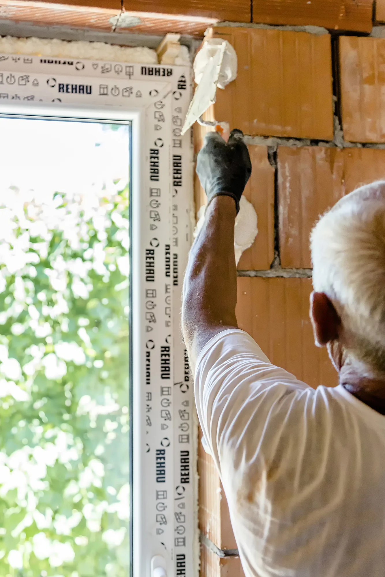 InvestaCCI Case si Vile